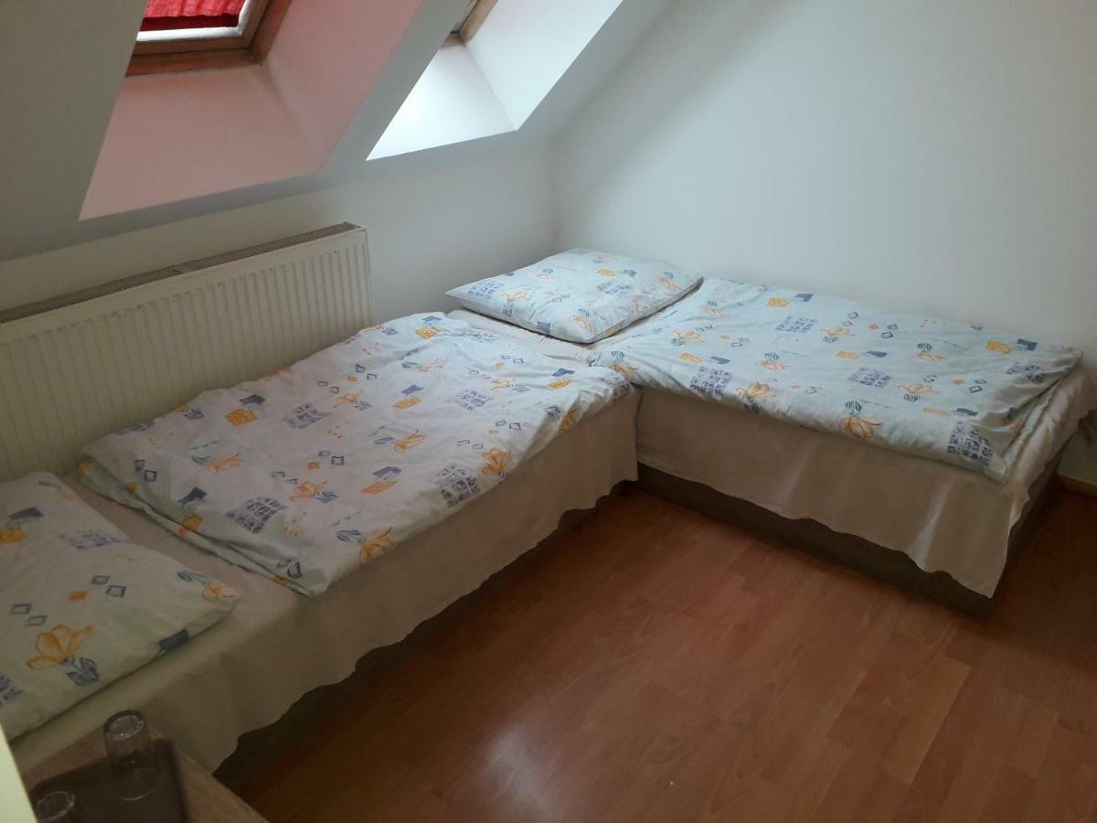 Chata Holica Pieniny Lesnica Eksteriør billede